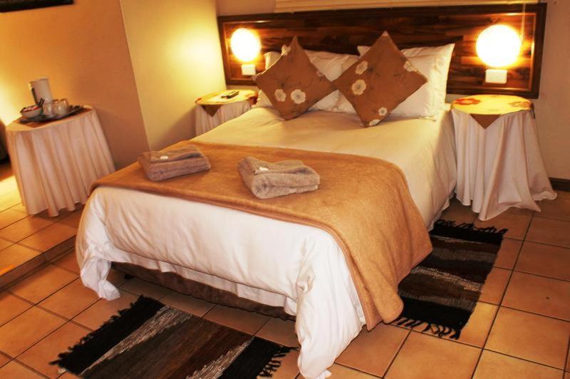 Flintstones Guest House Durban Exterior photo