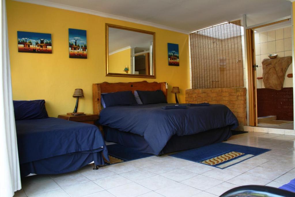 Flintstones Guest House Durban Room photo