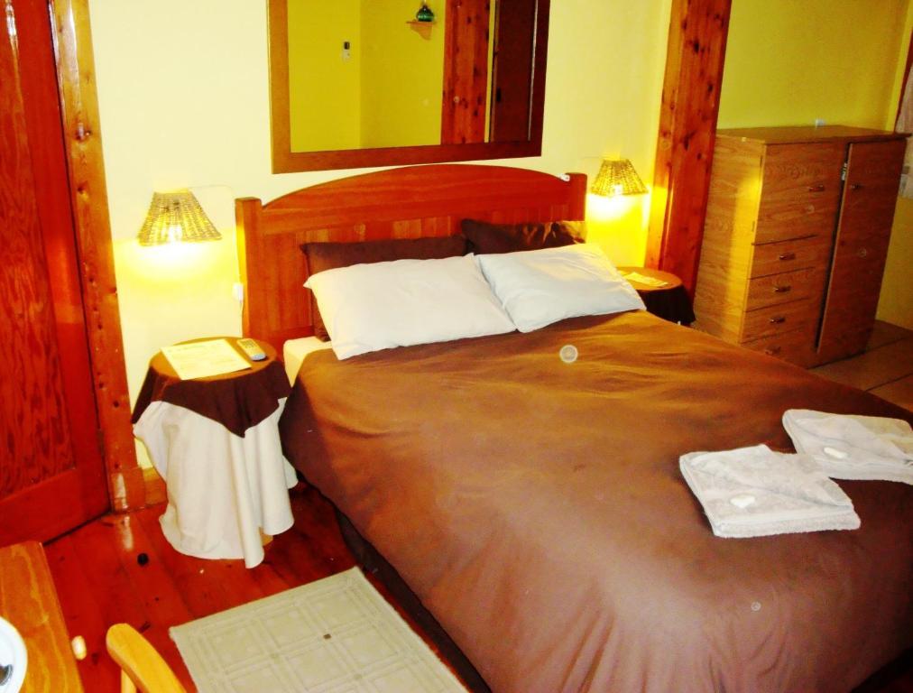 Flintstones Guest House Durban Exterior photo